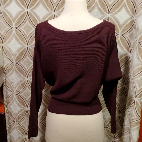 Express Purple Pullover Sweater Small - Picture 5 of 8